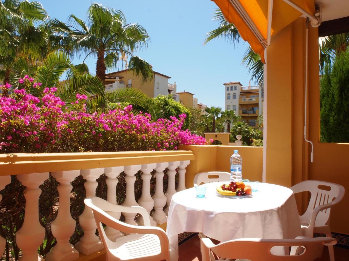 Sunny Apartment Aldea Del Mar Near The Sea Torrevieja Rum bild